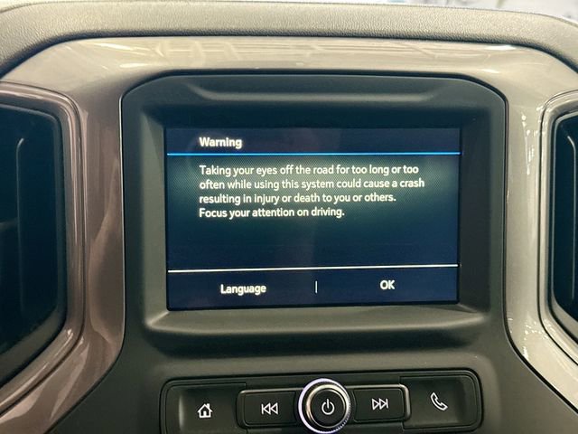 Used 2019 Chevrolet Silverado 1500 Custom w/ Custom Value Package AWD/4WD image 15
