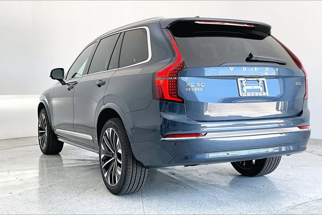 New 2026 Volvo XC90 B5 Plus AWD/4WD image 4