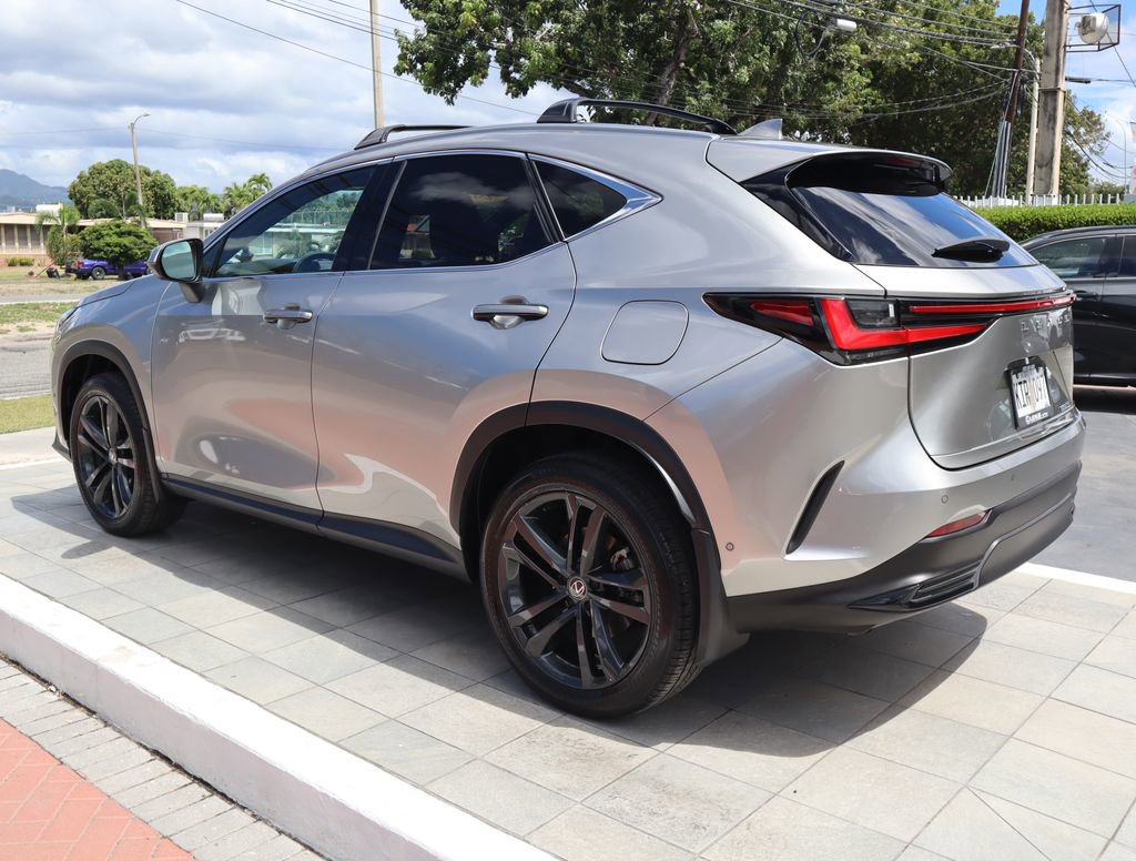 Used 2024 Lexus NX 350h AWD w/ Premium Package image 7