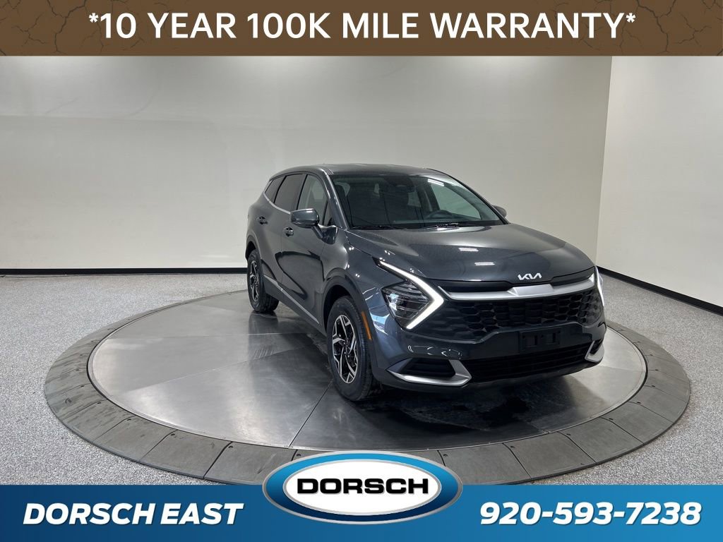 Used 2024 Kia Sportage LX image 4