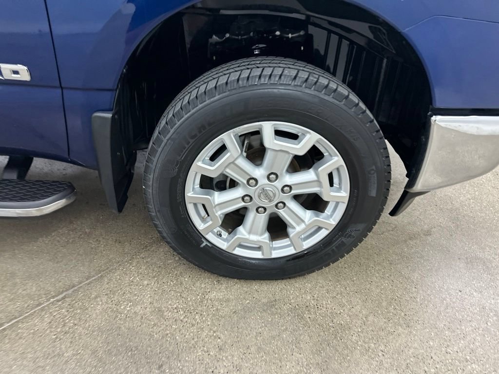 Used 2017 Nissan Titan SV RWD image 17