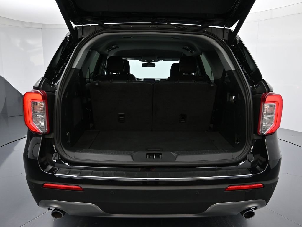 Used 2023 Ford Explorer Limited w/ Equipment Group 301A image 25