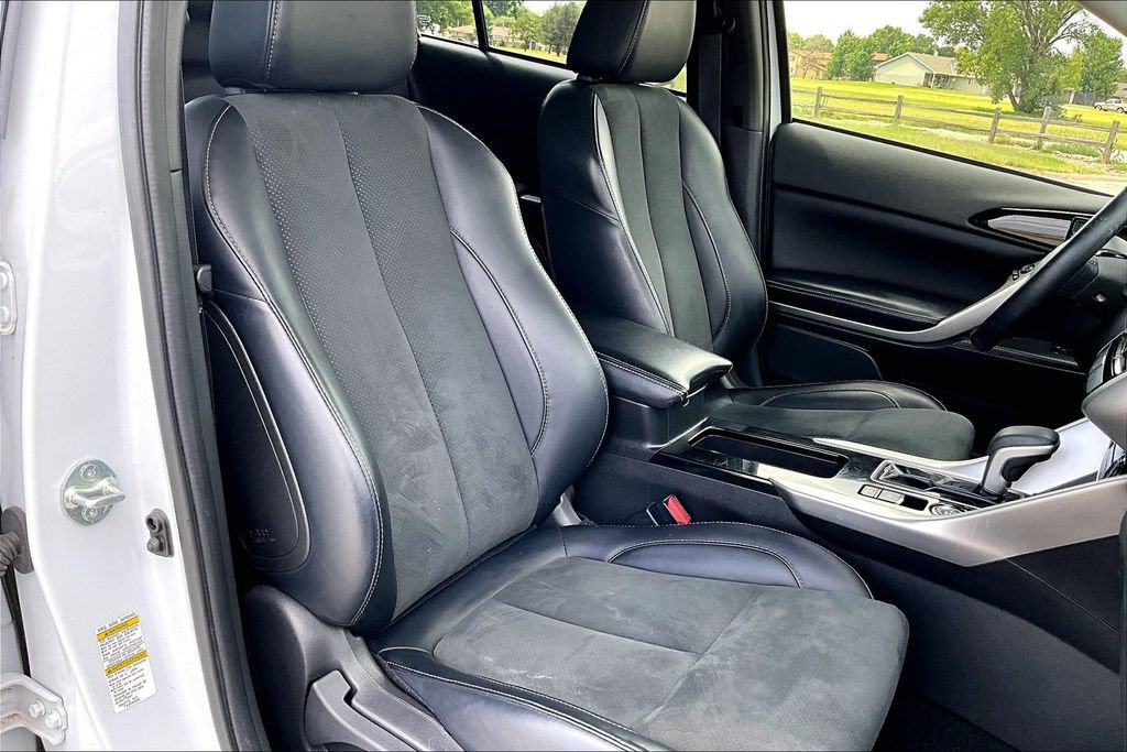 Used 2024 Mitsubishi Eclipse Cross SE AWD/4WD image 7
