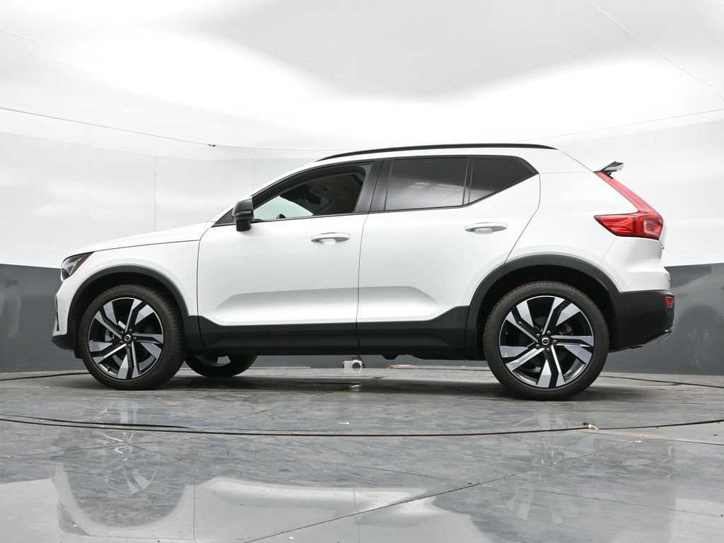 Used 2023 Volvo XC40 B5 Ultimate w/ Protection Package Premier AWD/4WD image 47