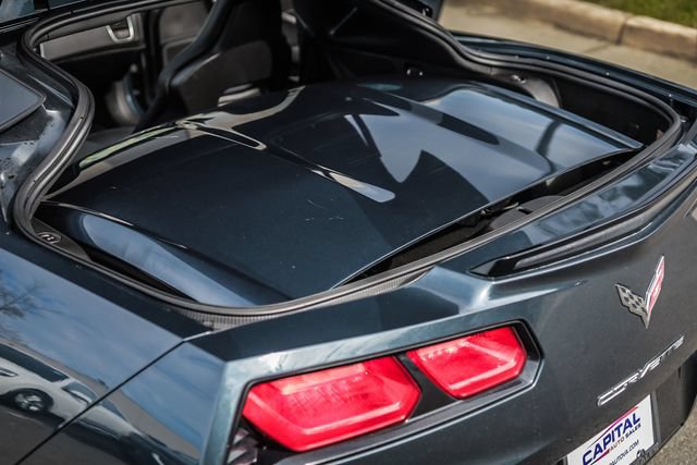 Used 2019 Chevrolet Corvette Stingray Coupe w/ 1LT RWD image 13