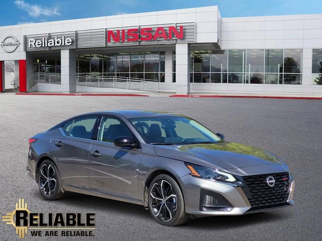 Certified 2023 Nissan Altima 2.5 SR w/ SR Premium Package FWD video 1