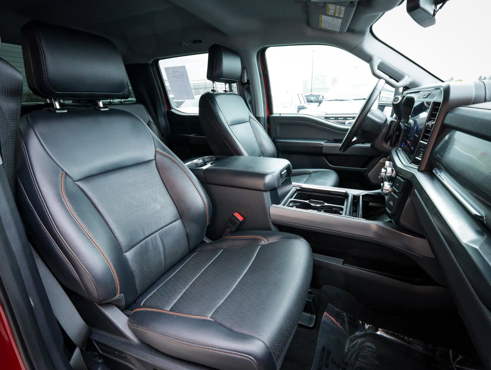 Used 2025 Ford F350 Lariat image 23