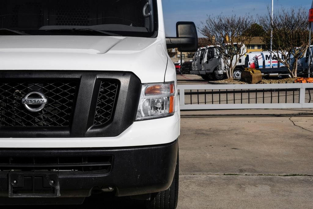 Used 2019 Nissan NV 2500 S image 37