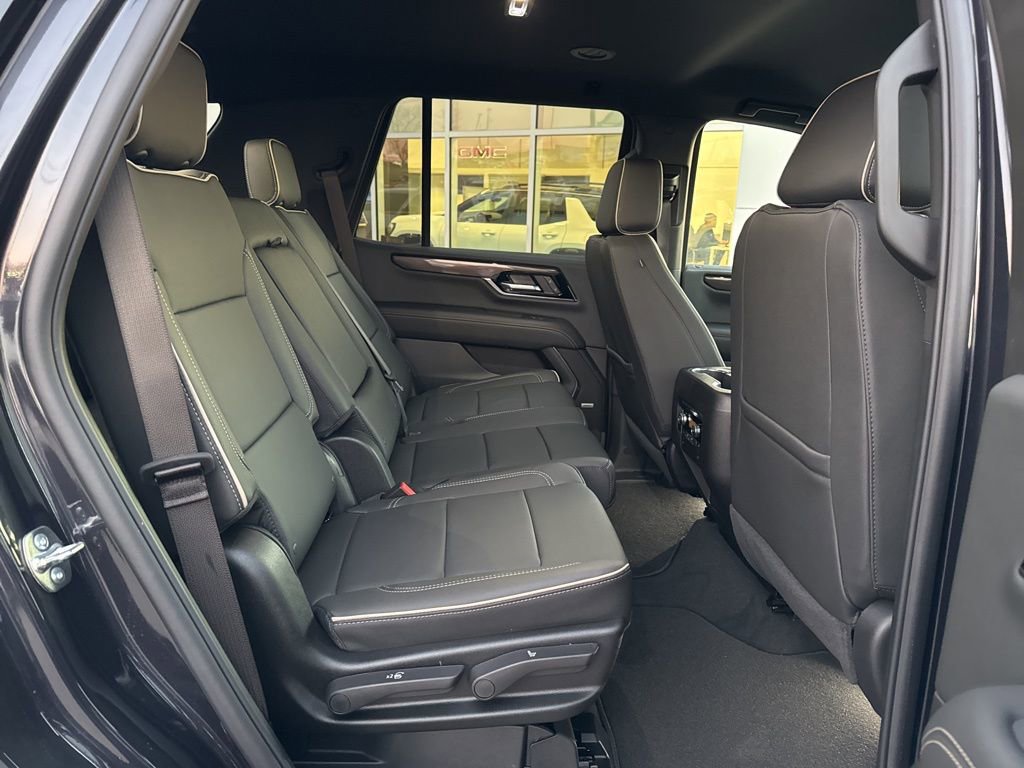 New 2026 GMC Yukon Elevation image 27