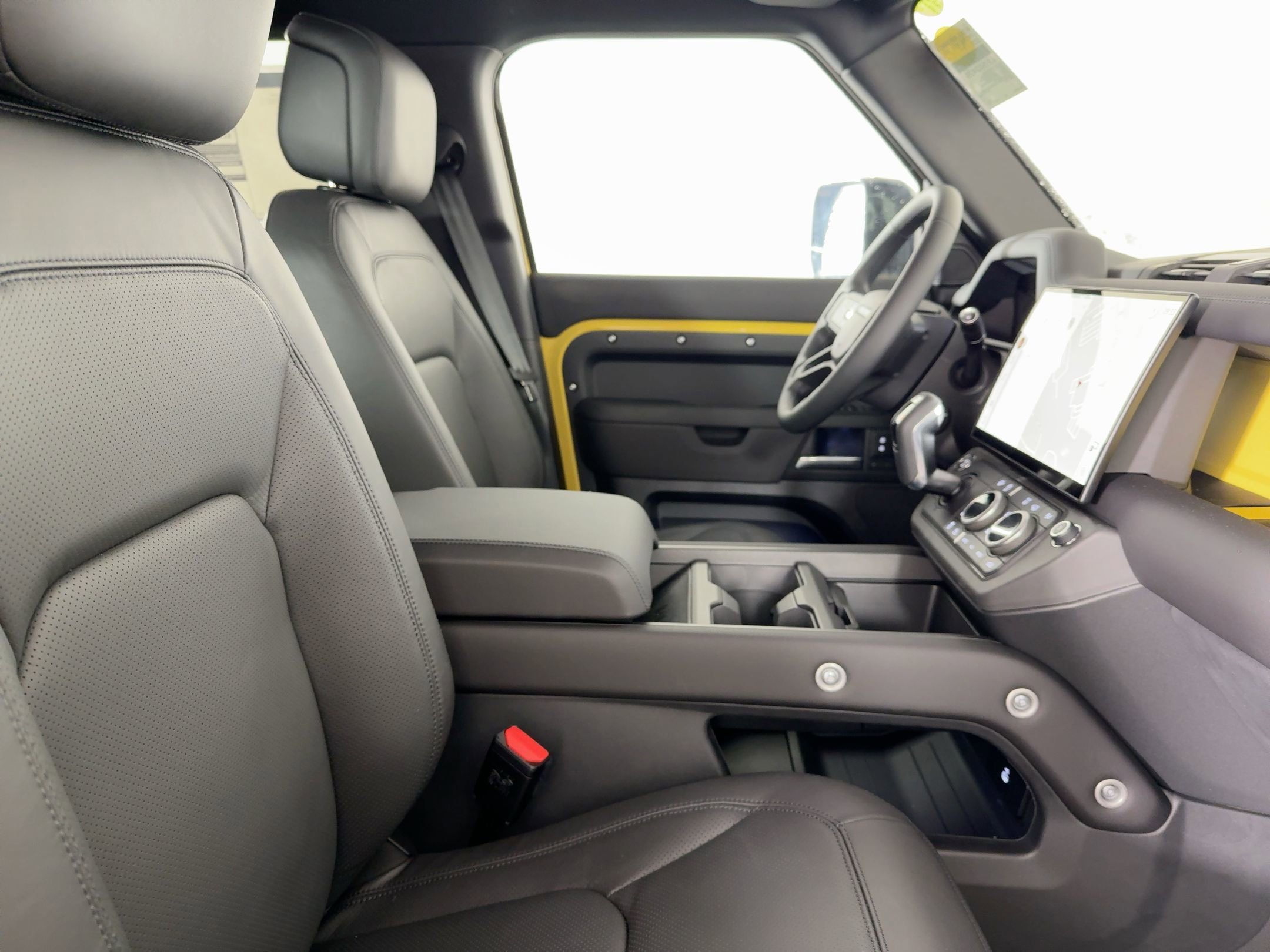 New 2026 Land Rover Defender 110 image 26