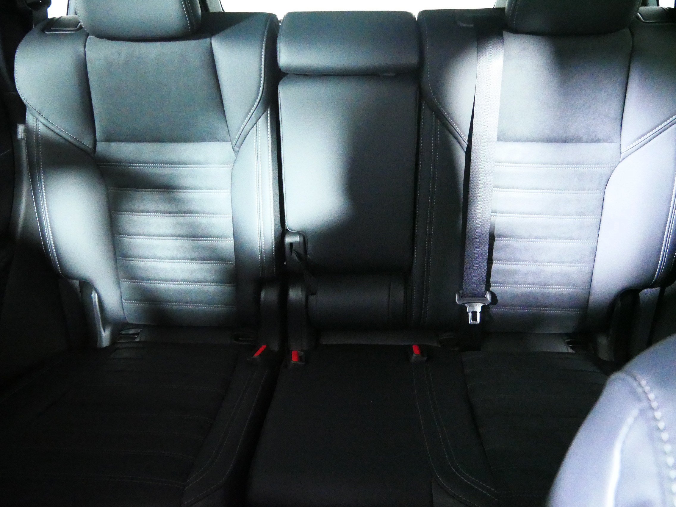 New 2026 Mitsubishi Outlander SE AWD/4WD image 3