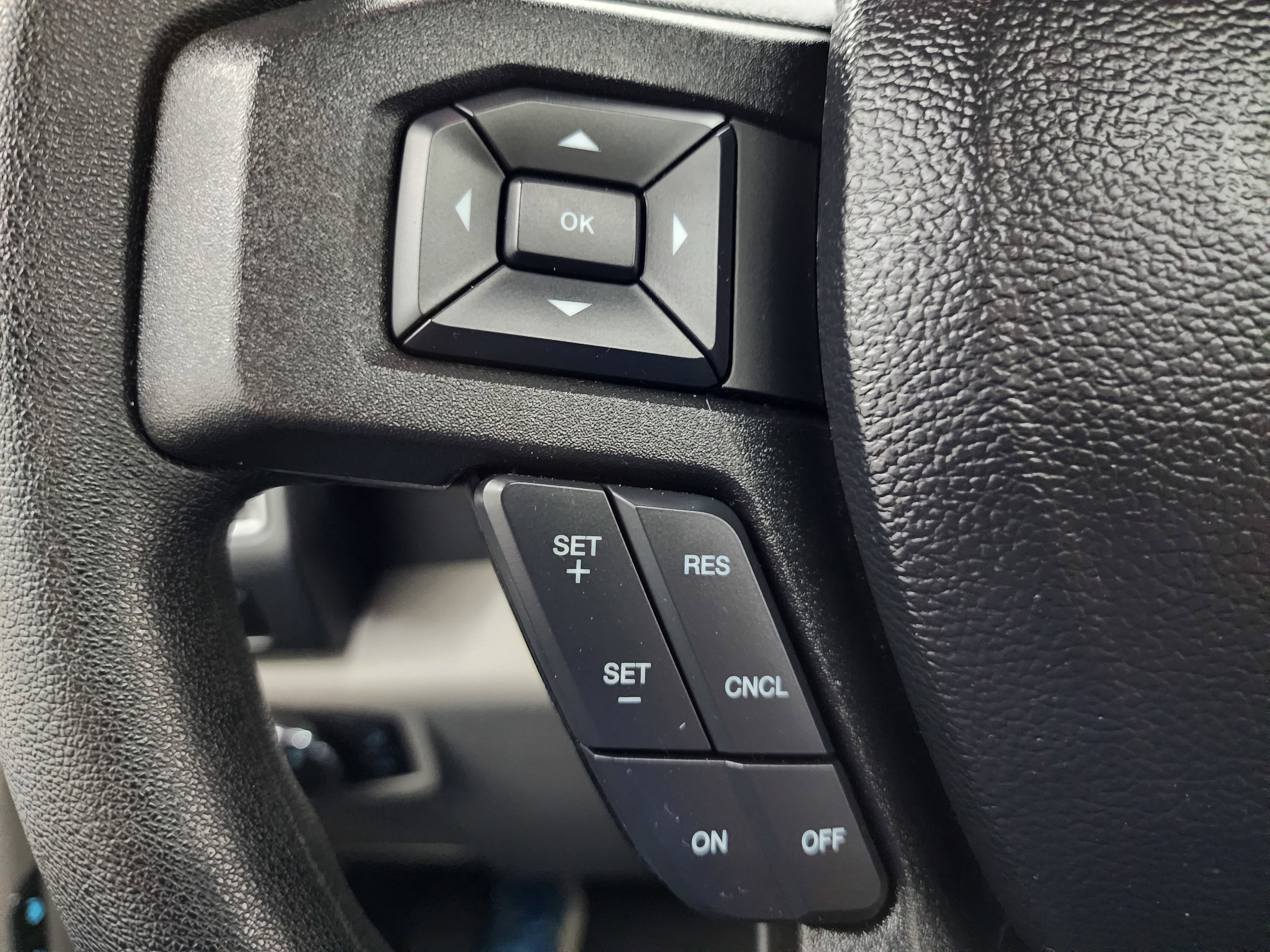Used 2021 Ford F250 XLT w/ XLT Premium Package image 18