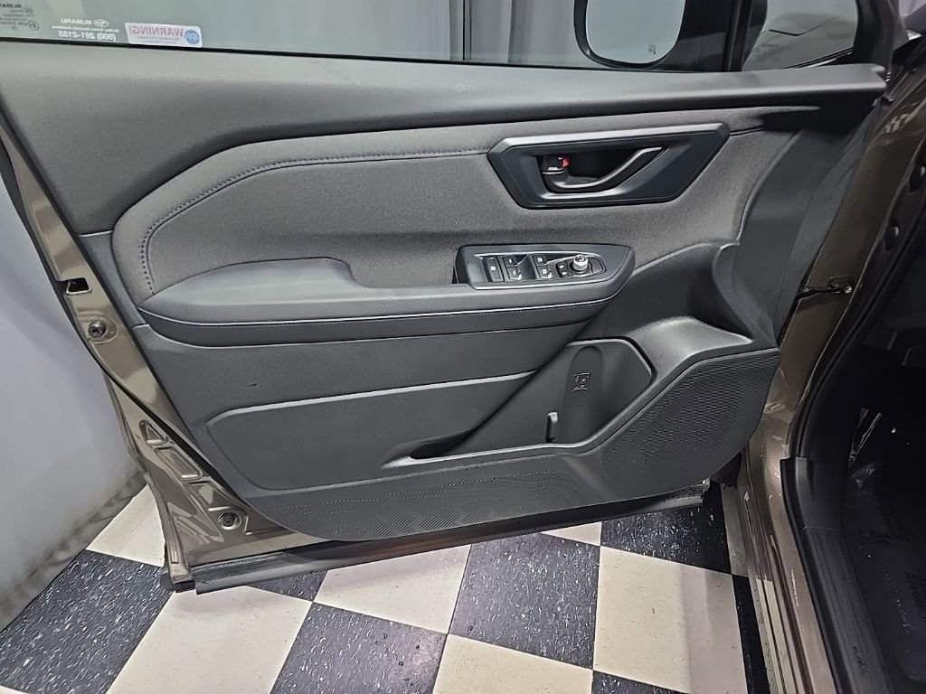 New 2025 Subaru Forester Premium AWD/4WD image 17