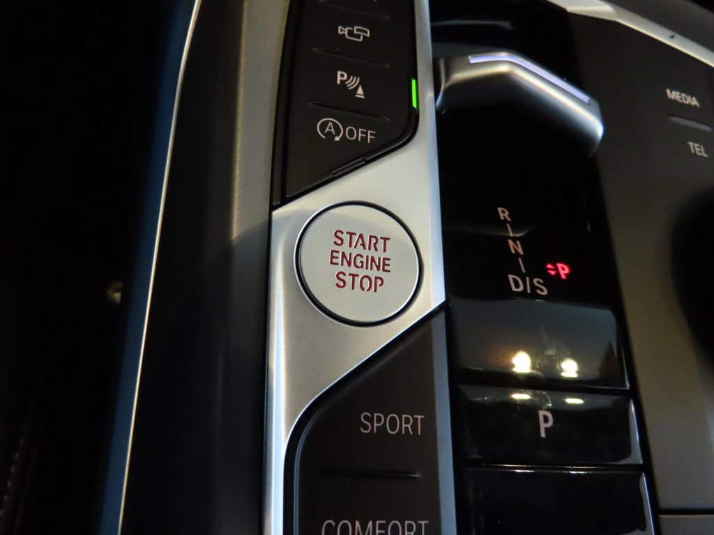 New 2026 BMW 330i xDrive 330i xDrive w/ M Sport Package image 28