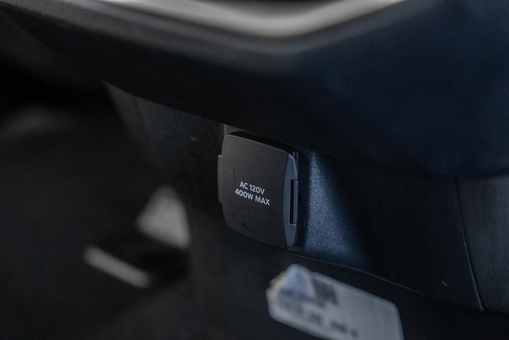 Used 2025 Ford Expedition Max Platinum image 45