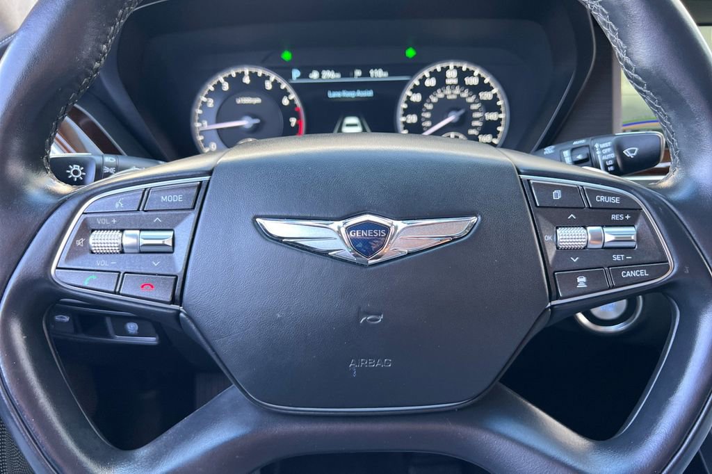 Used 2018 Genesis G90 5.0 Ultimate AWD/4WD image 25