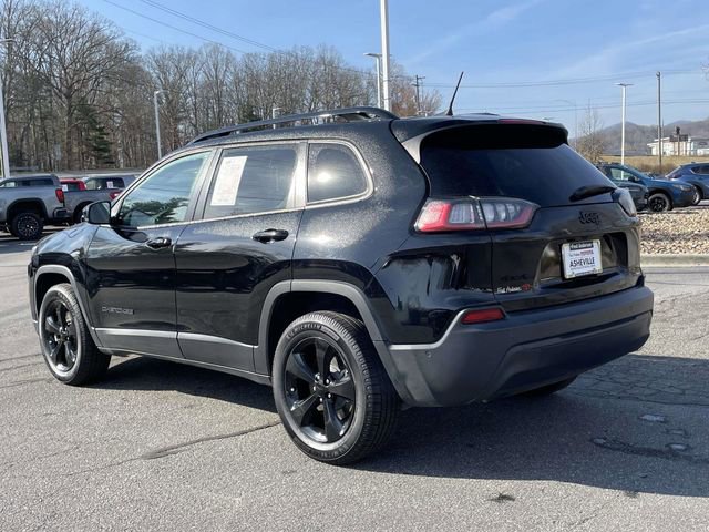 Used 2023 Jeep Cherokee Altitude Lux w/ Lux Elite Package image 3