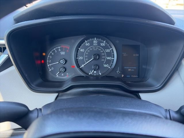 Used 2022 Toyota Corolla L FWD image 13