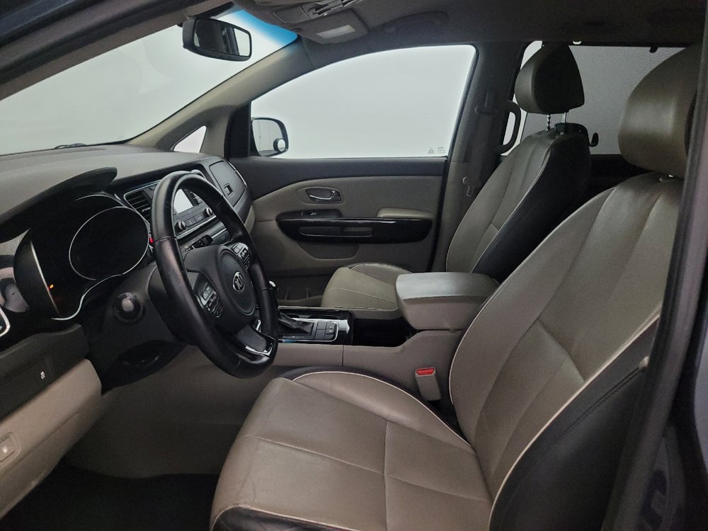 Used 2015 Kia Sedona EX FWD image 17