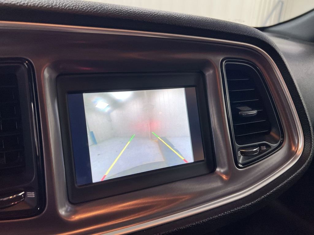 Used 2020 Dodge Challenger SXT image 15