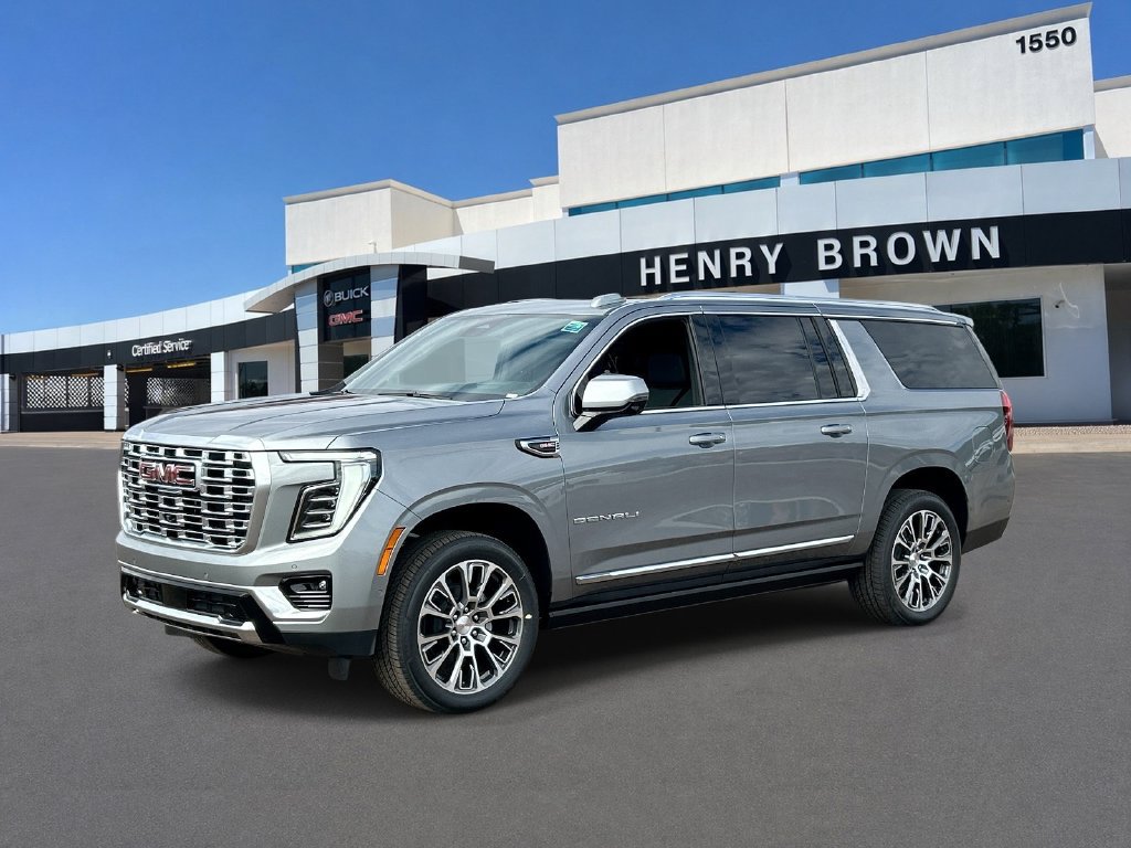 New 2026 GMC Yukon XL Denali w/ Denali Reserve Package
