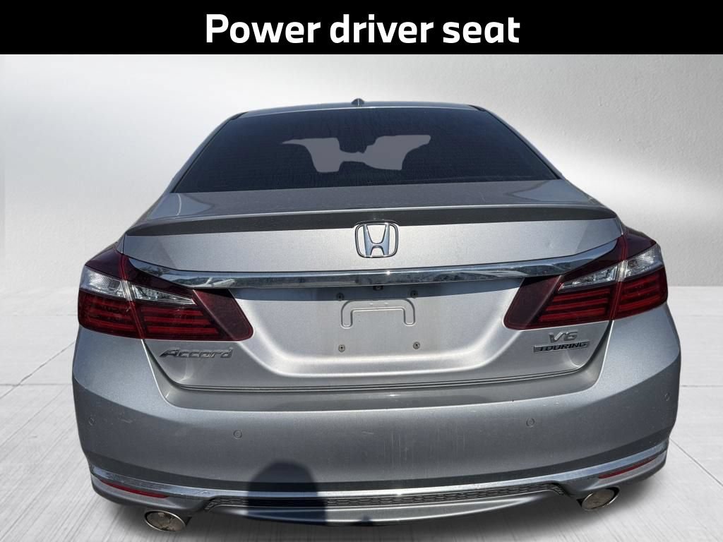 Used 2016 Honda Accord Touring image 6