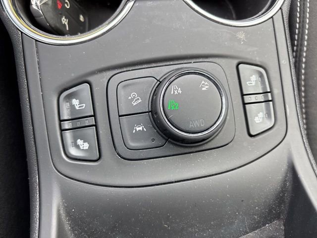 Used 2023 GMC Terrain SLE w/ Driver Convenience Package image 23