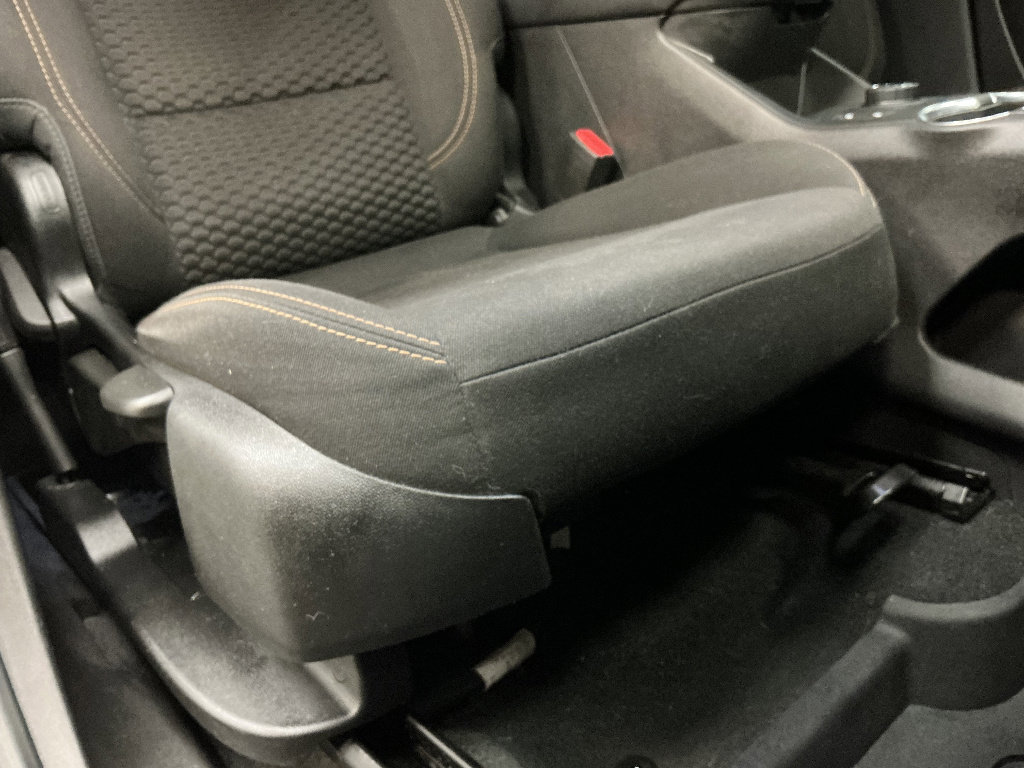 Used 2020 GMC Terrain SLE w/ Driver Convenience Package AWD/4WD image 35