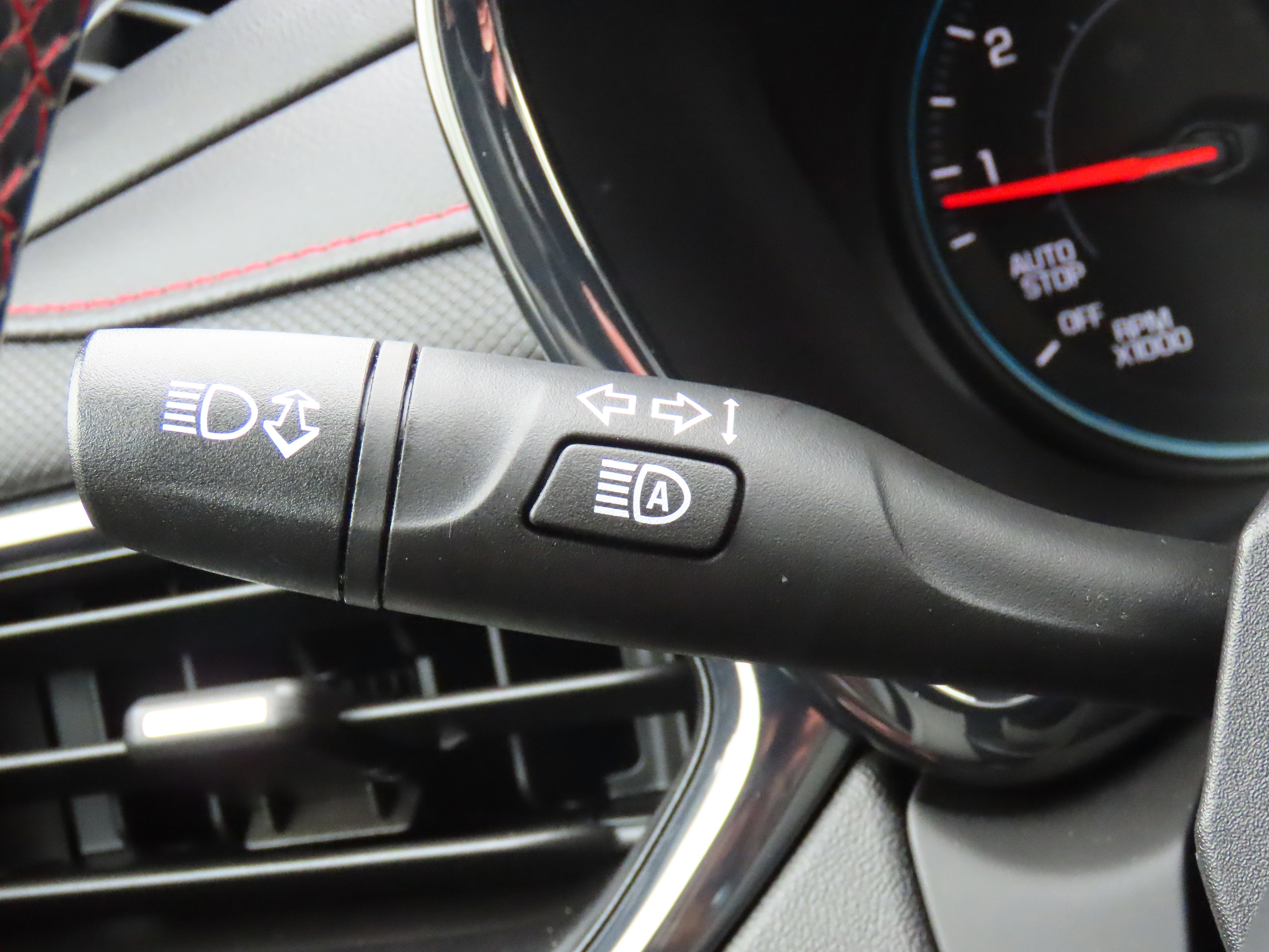 Used 2023 Chevrolet Equinox RS w/ LPO, Floor Liner Package image 34