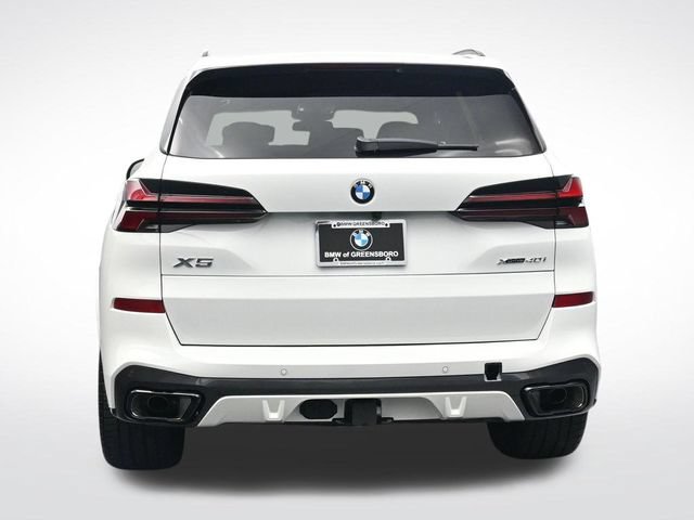 New 2026 BMW X5 xDrive40i w/ M Sport Package AWD/4WD image 6