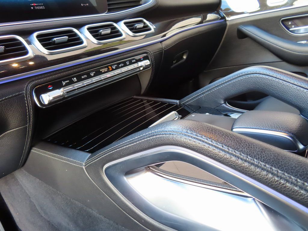 Used 2020 Mercedes-Benz GLE 350 4MATIC image 19