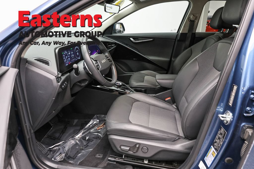 Used 2024 Kia Niro Wind w/ Wind Preserve Package FWD image 14