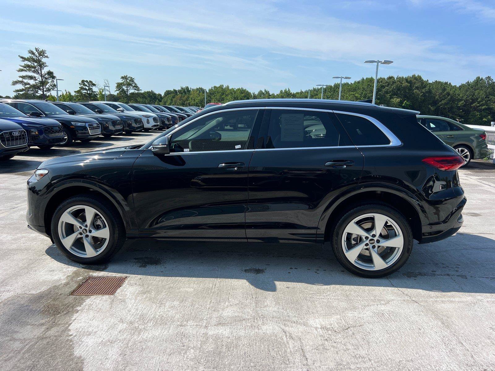Certified 2025 Audi Q5 Premium Plus AWD/4WD image 8