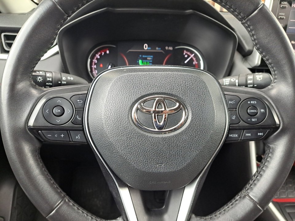 Used 2020 Toyota RAV4 TRD Off-Road AWD/4WD image 28