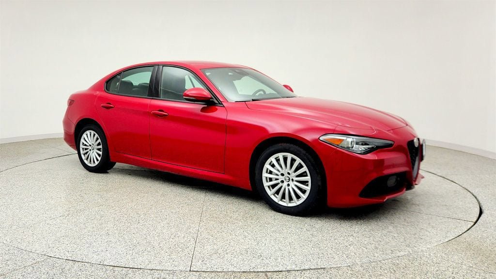 Used 2022 Alfa Romeo Giulia Sprint AWD/4WD image 3