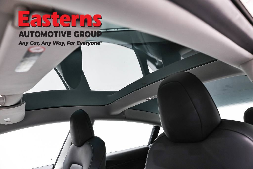 Used 2020 Tesla Model 3 Standard Range RWD image 27