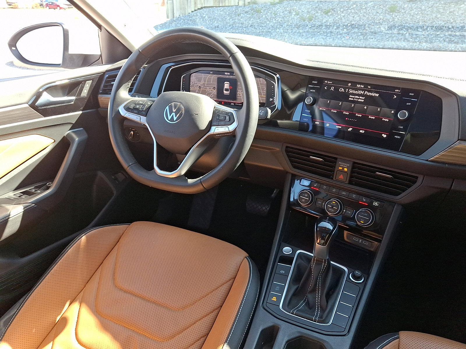 Used 2024 Volkswagen Jetta SEL FWD image 14
