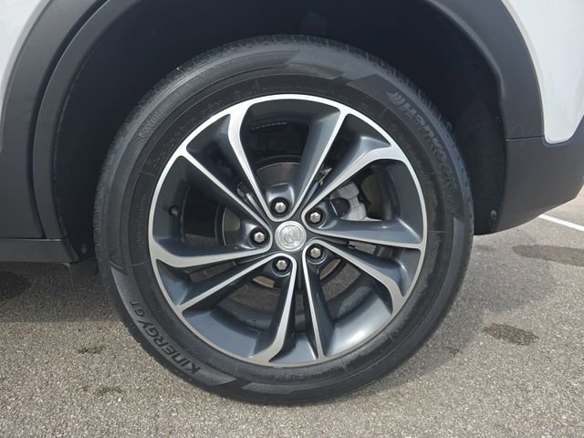 Used 2023 Buick Encore GX Select w/ Safety Package II image 32