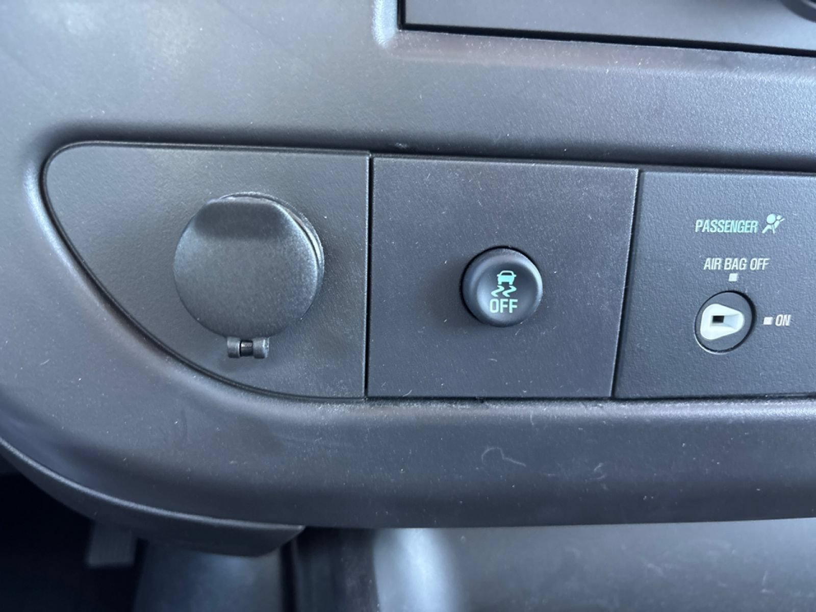 New 2025 GMC Savana 3500 w/ Power Convenience Package RWD image 7