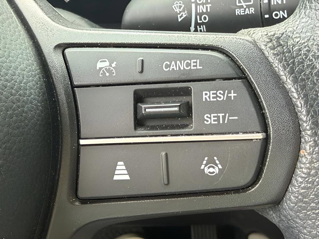 Certified 2024 Honda HR-V LX image 17