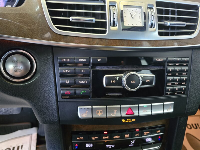 Used 2014 Mercedes-Benz E 350 4MATIC Sedan image 25