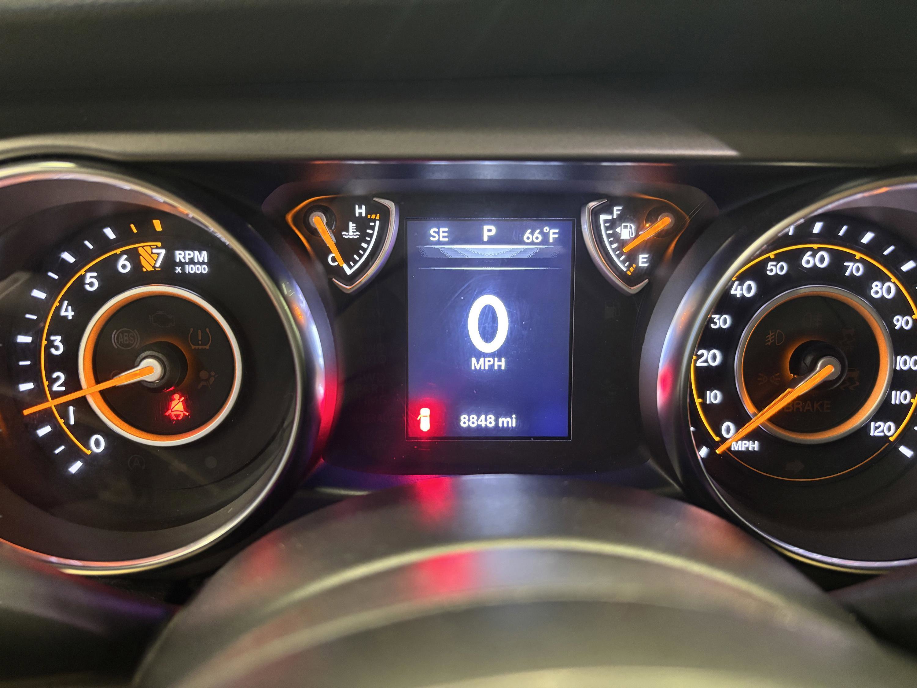 Used 2022 Jeep Wrangler Unlimited Sport AWD/4WD image 19