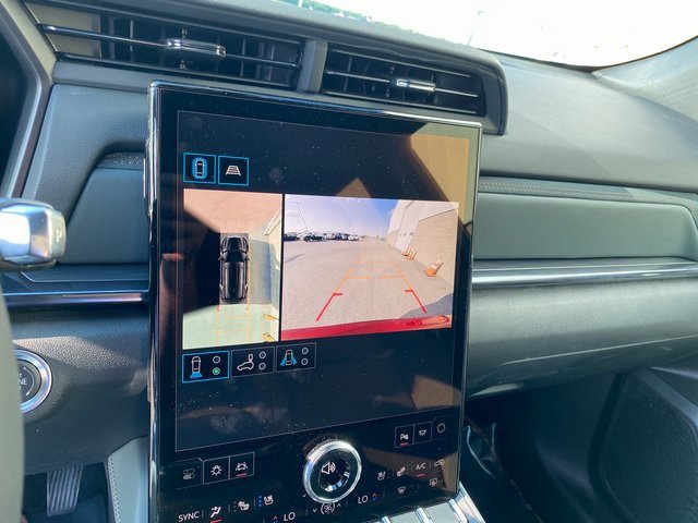 New 2026 GMC Terrain AT4 w/ Convenience Package III image 24