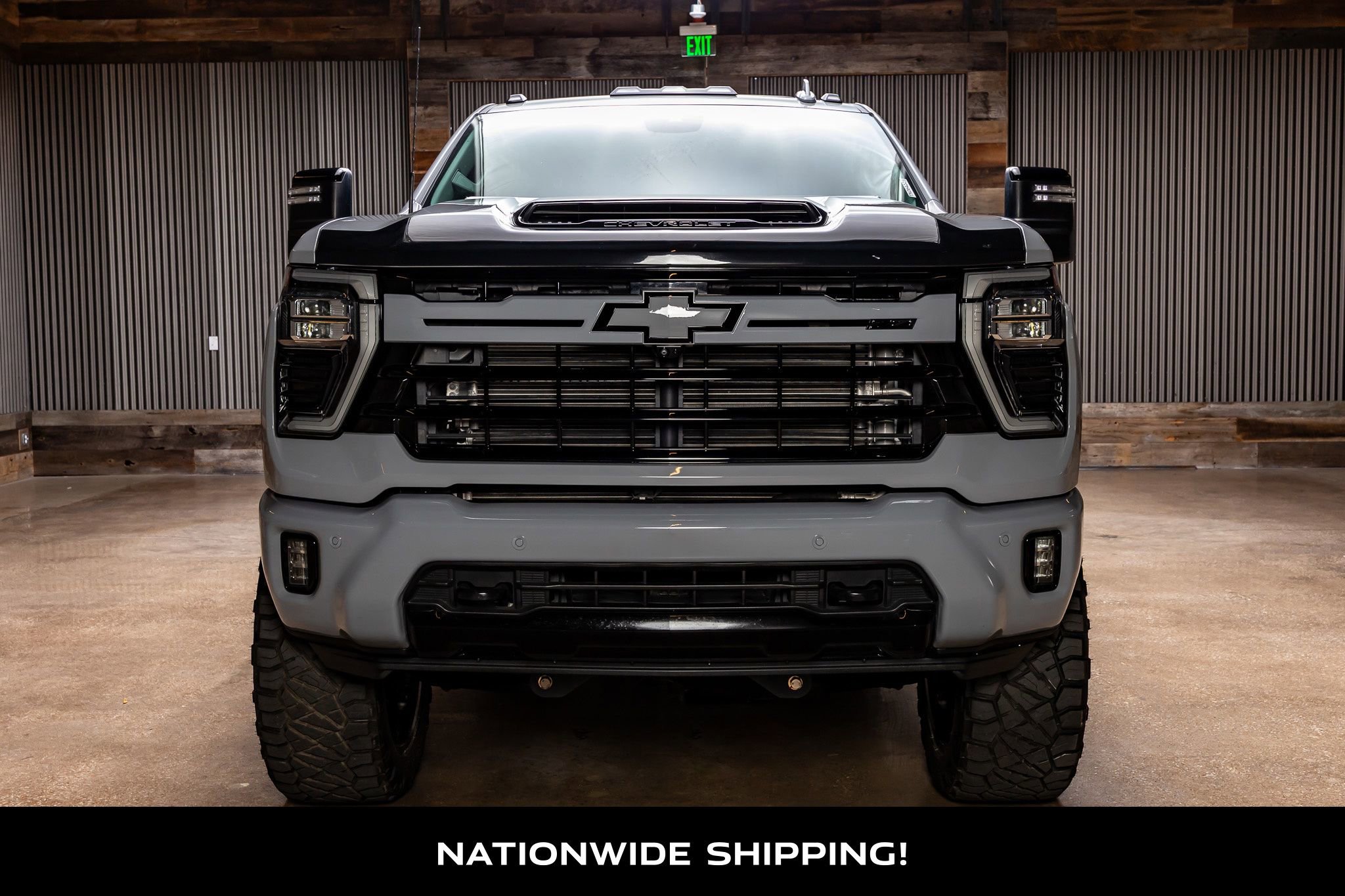 Used 2024 Chevrolet Silverado 2500 LTZ w/ LTZ Plus Package image 4