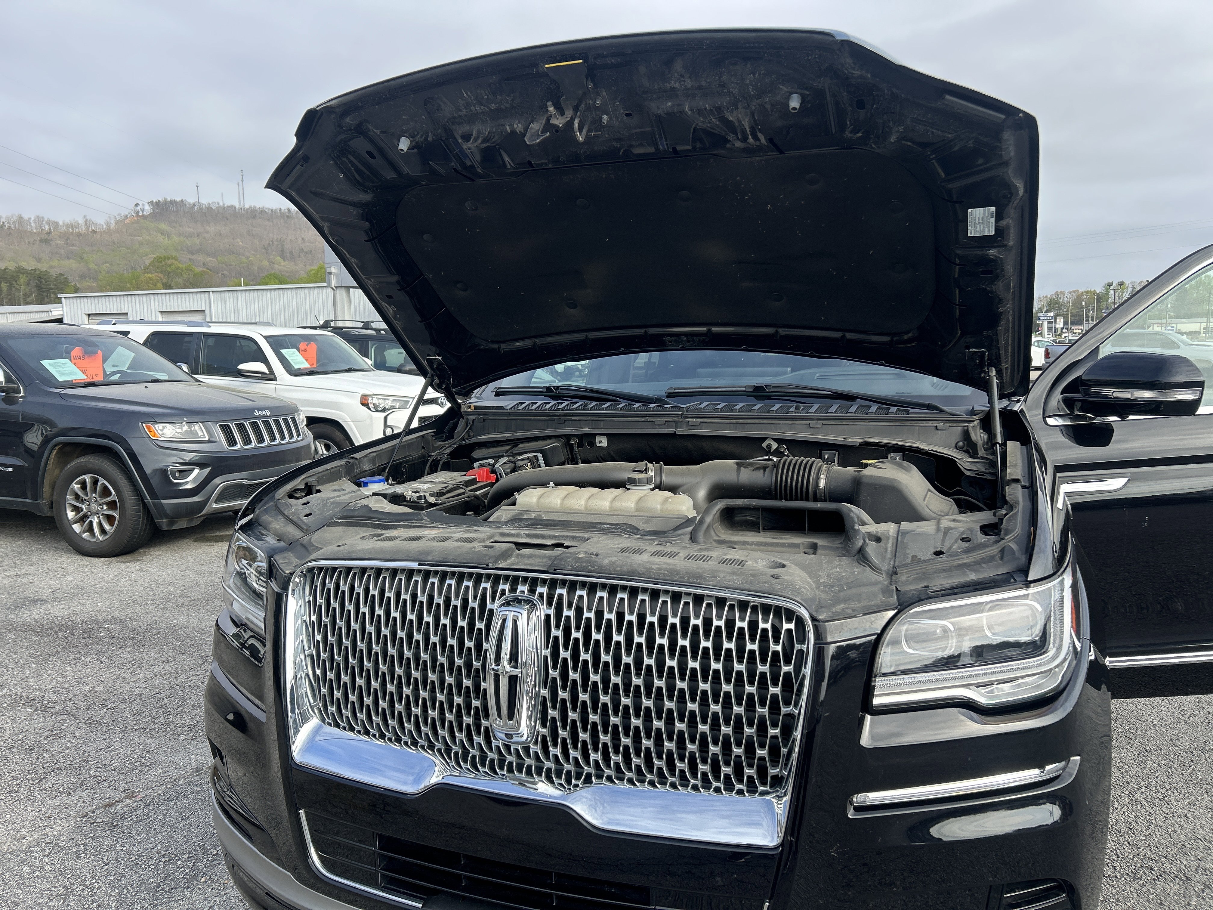 Used 2024 Lincoln Navigator Reserve image 67