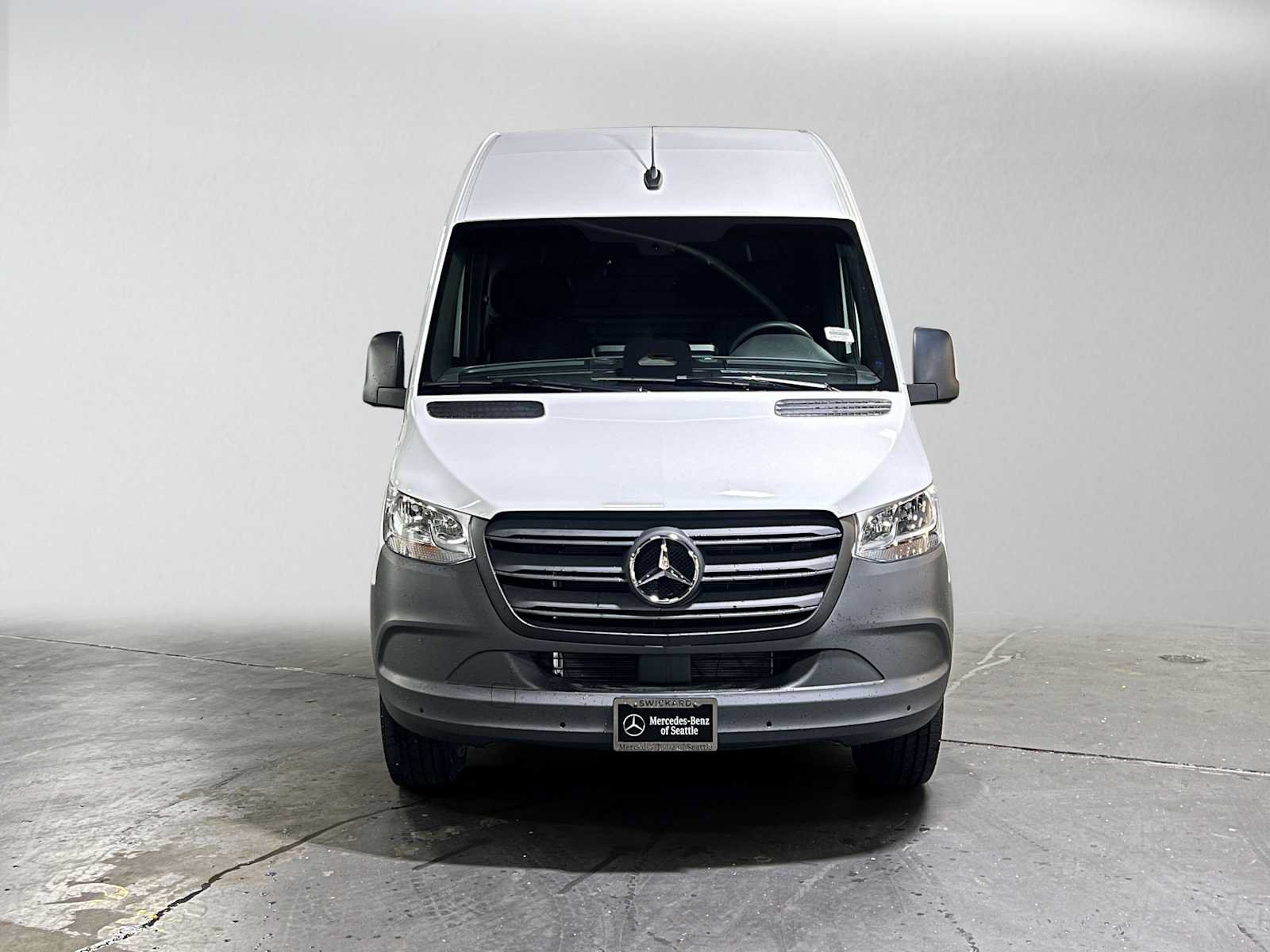 Used 2026 Mercedes-Benz Sprinter 2500 image 8