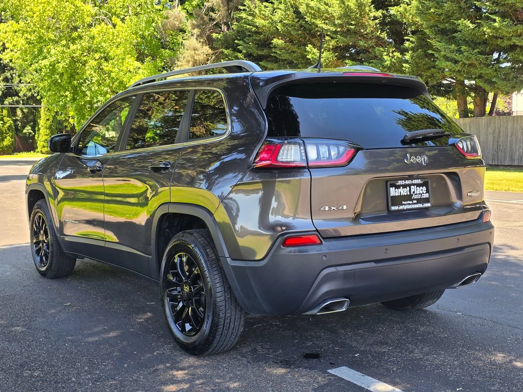Used 2021 Jeep Cherokee Latitude Lux w/ Sun & Sound Group AWD/4WD image 4