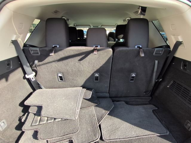 Used 2024 Nissan Pathfinder S image 23