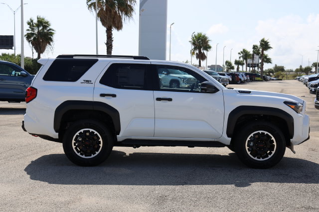 New 2026 Toyota 4Runner TRD Off-Road Premium w/ Tow Technology Package AWD/4WD image 8