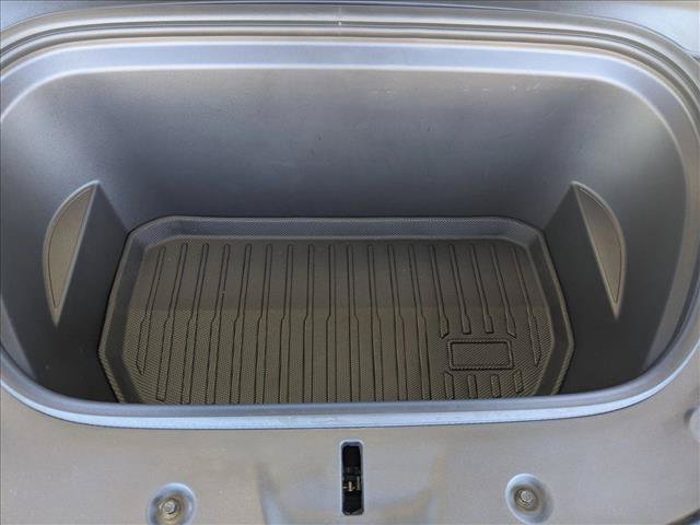 Used 2024 Tesla Model Y Long Range RWD image 25